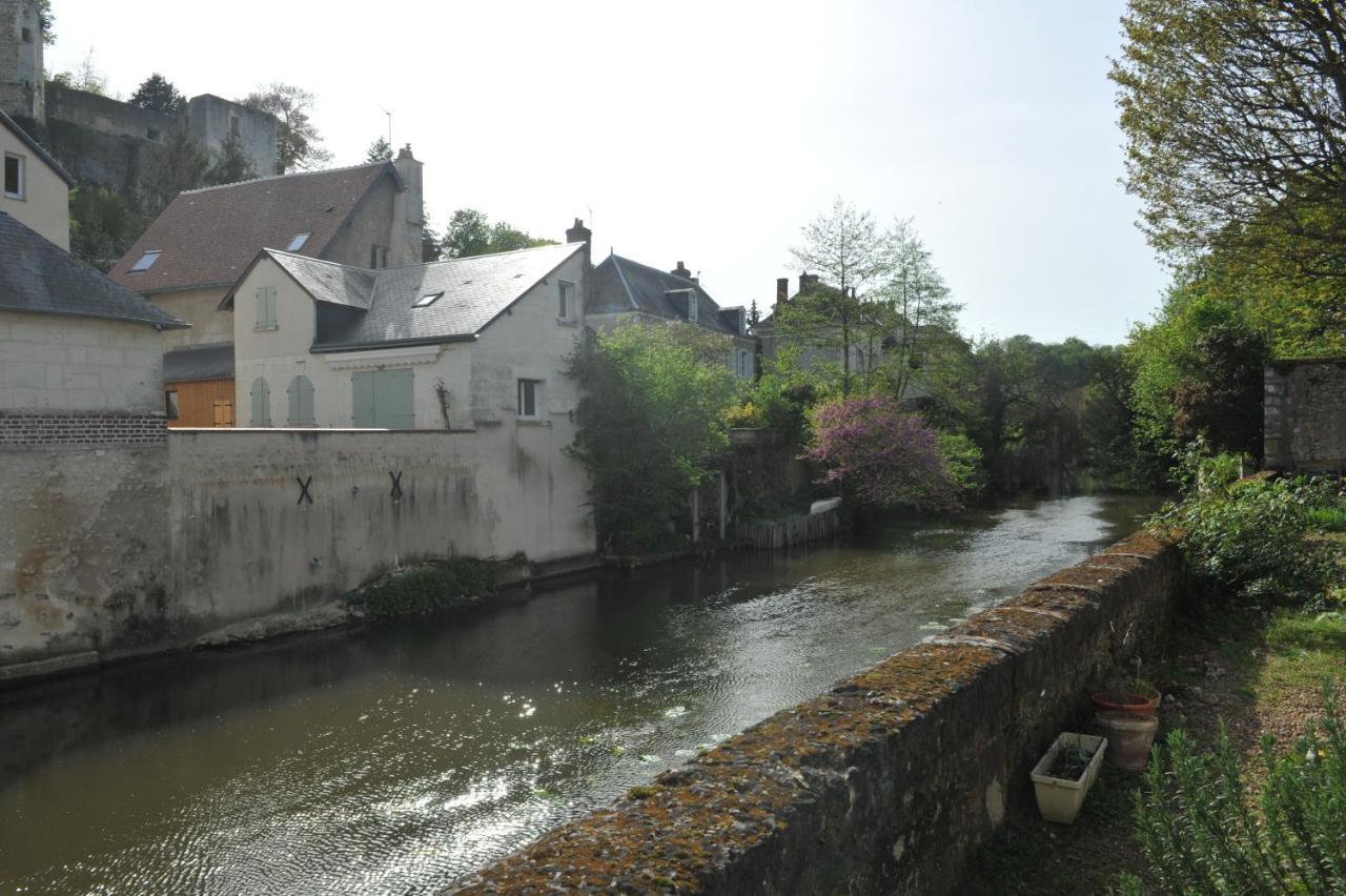 Vendome Au Bord Du Loir Panzió Kültér fotó